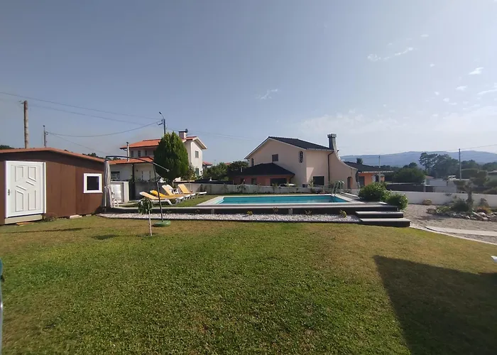 Villa Al - Beco - Luxury With Pool Mazedo